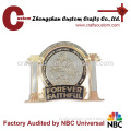 Custom lapel pin manufacturers china,enamel pin badge maker